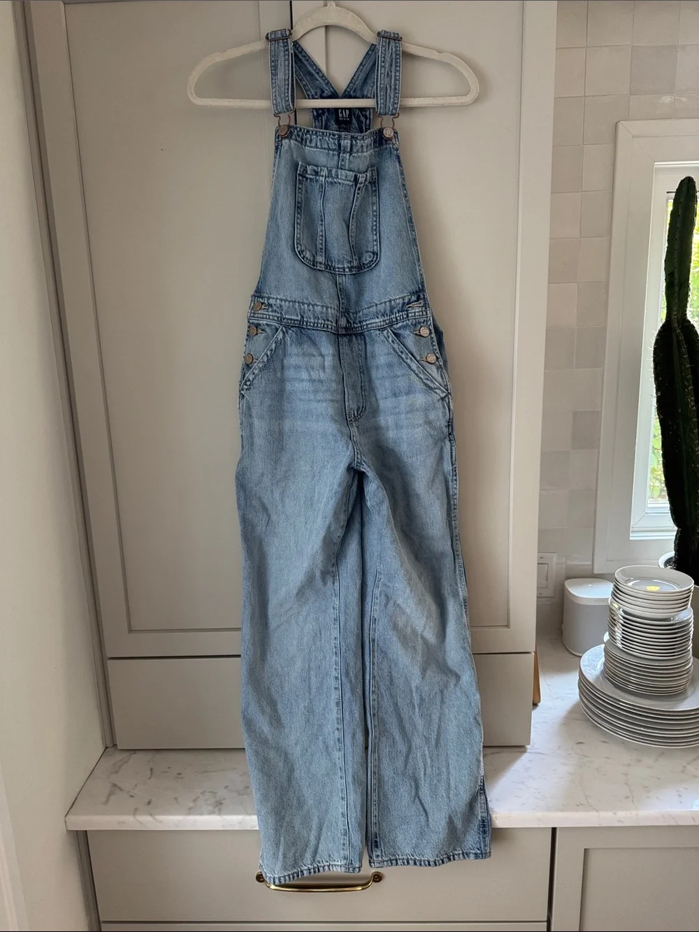 Girls 14-16 GAP Light Wash Denim Overalls in Pale Blue